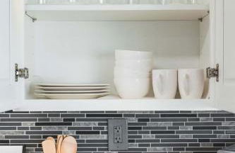 Stylish Home w Full Kitchen Garage Backyard - Foto 34