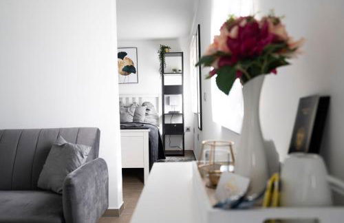 Tiny House direkt am See mit Grillecke - Foto 8