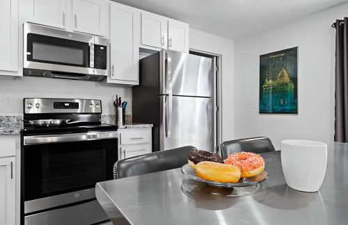 Eco and Work Friendly Stay Near NuLu and Downtown - Foto 16