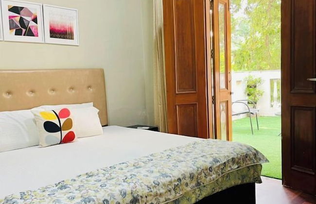 Olive Service Apartment DLF Galleria - Foto 13