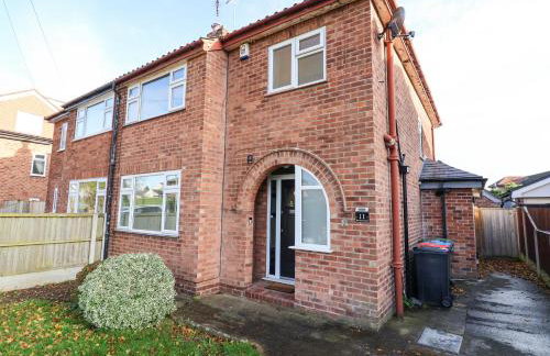 Rainbows End - Photo 1