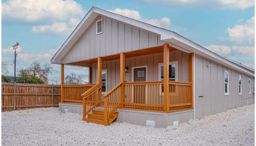 Your Inner-City Sanctuary: 3BR2BA Near Riverwalk - Foto 3, Other