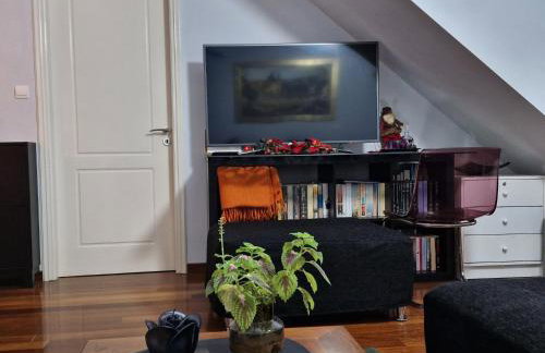 Lake View - Photo 11