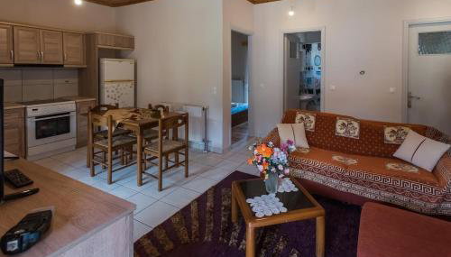 ΥΠΕΡΟΧΟ ΣΠΙΤΙ ΜΕ ΘΕΑ ΣΤΟ ΝΕΟ ΔΕΡΜΑΤΙ Karpenisi - Foto 2, stove, pet friendly