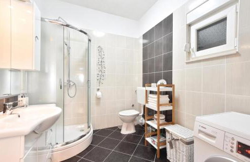 Lovely Home In Neoric - Photo 43