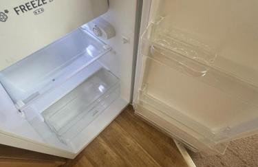 3 Bed Caravan - Sleeps 8 - Pets - Parking - Foto 11