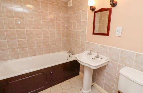 Tile Rouge - Photo 18