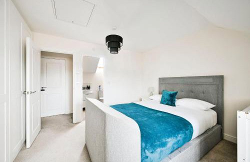 LUX Contractor & Family Haven - Parks x2, Sleeps 9 - Foto 46