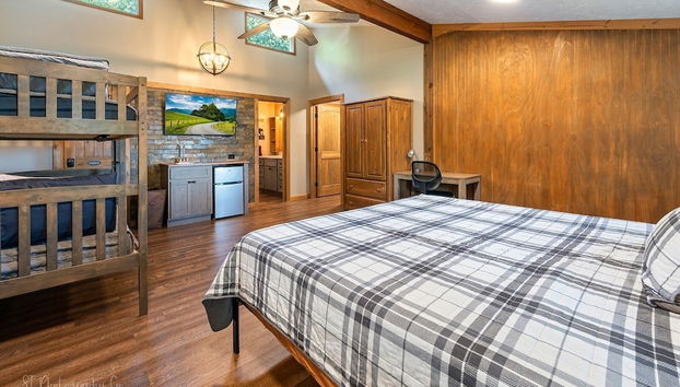 Dolly's # 1 2 Bedroom Condo by RedAwning - Foto 3, Habitación