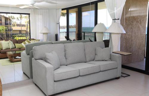 Oceanfront Remodeled-30 Feet to Ocean-Central AC-Highly Sought After - Foto 34