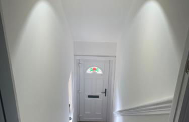 Spacious 3 bed flat- Free parking Edinburgh & Fife - Foto 3