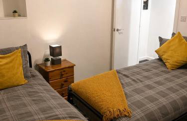 Peaceful 1BR Retreat Near Downtown - Foto 25