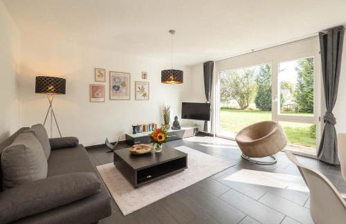 modernes Apartment mit Terrasse - Foto 1