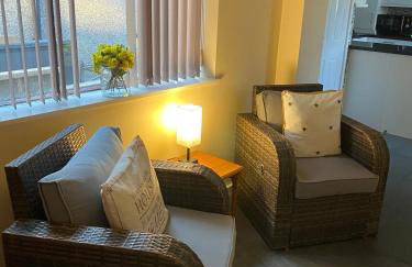 Carol,s Place Bridgend, Porthcawl, Margam Park, Port Talbot, Swansea & Cardiff mins from J37 M4 sleeps 6 - Foto 16
