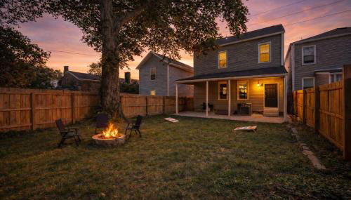 Cozy 2-Floor Home 5BR 3BA 2 Kitchens Backyard - Foto 5