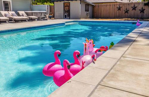 Happy House Getaway - Pool, Hot Tub & Wine Country - Foto 64