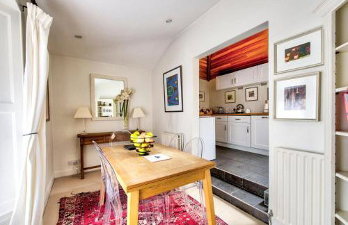 GuestReady - Classic Charm near Holyrood Park - Foto 15