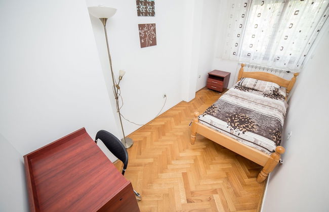 Alexandria - Photo 5