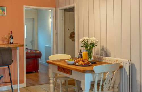 Charming Cottage in the Heart of Newport - Pass the Keys - Foto 10