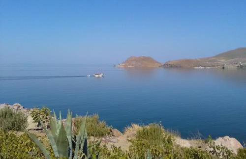 Theasis Limnos - 1st floor suite - Photo 2