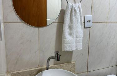 Apto com ótima localização 5 pessoas - Foto 28