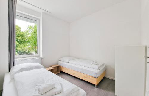 Tolstov Apartments - 3 and 4 Room Monteur Apartments - Photo 9