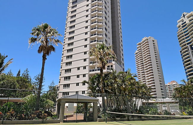 Oscar on Main Resort - Photo 68