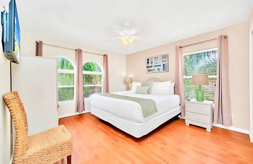 Bella Vida House with Pool and Games - Near Disney! - Foto 24