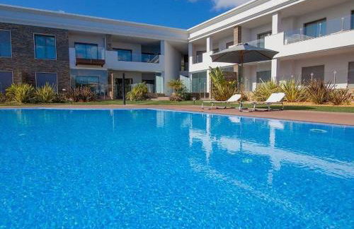 Luxurious T2 apartment, Olhos Dagua - Foto 16