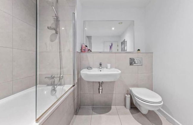 Captivating 1-bed Apartment 15 min to Londonbridge - Foto 9