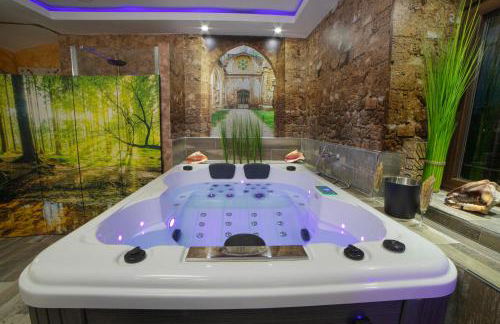 LA VEGUILLA DELUXE JACUZZi - Photo 1