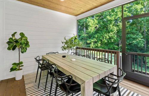 Cottage with 3 King Beds, 3 min to Marina, Fire Pit - Foto 16