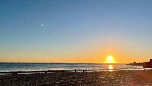 NEW 3 Bedroom Beachfront Apartment - Foto 5