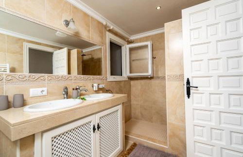 Villa EntreMarYTierra - piscina privada - climatizada - Foto 28