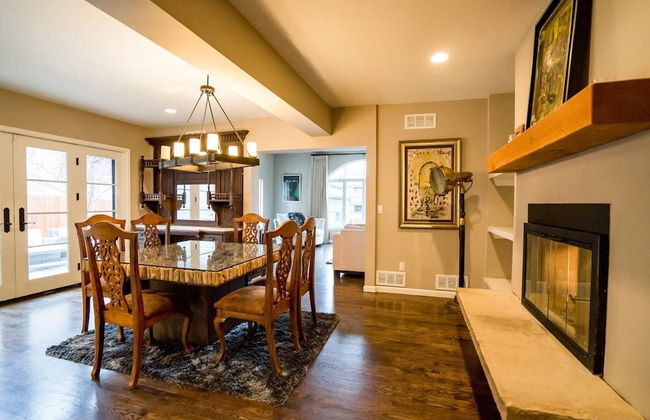 Time Capsule Tudor A Modern Family Getaway - Photo 14