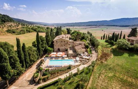 Borgo Il Poggiaccio Residenza Turistico Alberghiera - Foto 1