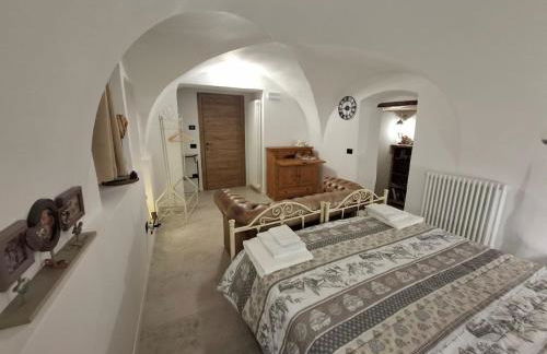 La SUITE delle Scuderie, con Vasca Freestanding, PetFiendly con Area Cani - Foto 9