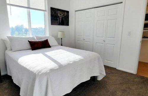 Charming Chalet Close to GNP, Downtown & Game Room! - Foto 44