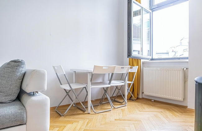 Cozy Room Near U6 Dresdner Subway Line - Foto 8