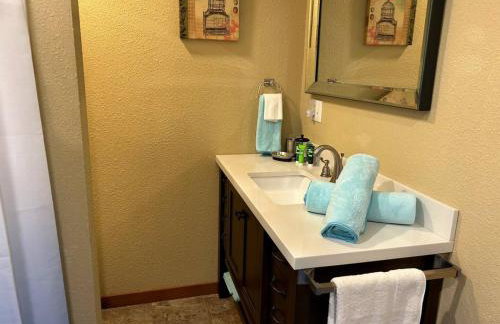 Queen BR home, walk to Marina, food truck, trails - Foto 2