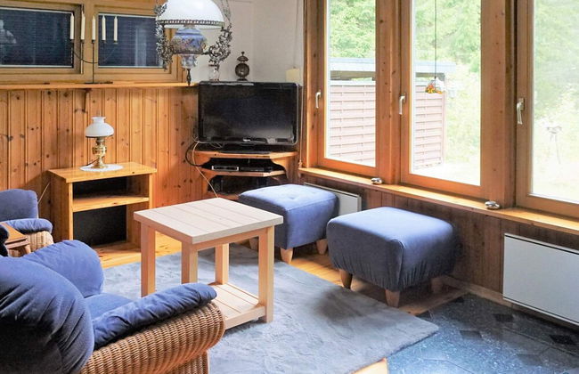 5 Person Holiday Home in Knared - Foto 7