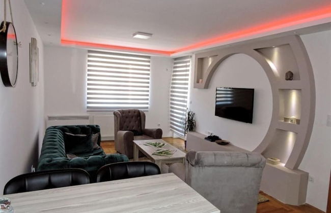 Apartman 1 Lux S V Istocno Sarajevo Lukavica Hilandarska Centar - Foto 21