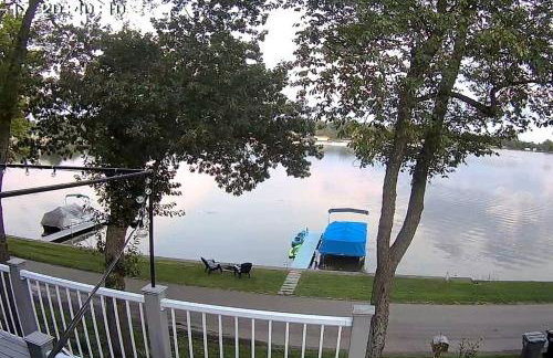 Cozy cottage on peaceful lake - Foto 32