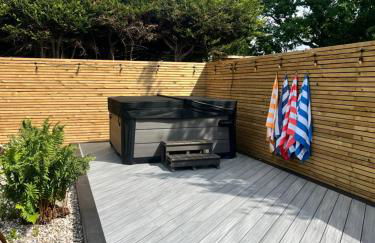 Beautiful family home with hot tub - Foto 16