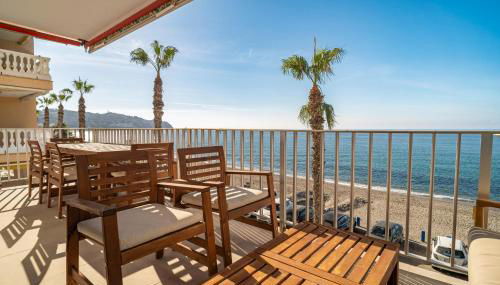 Stunning Apartment In Almuñecar - Photo 3