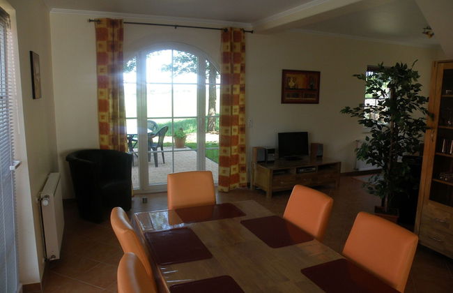 Tidy House With Sauna and Steam Bath, in a Forest - Photo 14