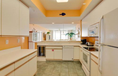 Ocean-View Balcony, Steps to Sand Navarre Escape! - Foto 11