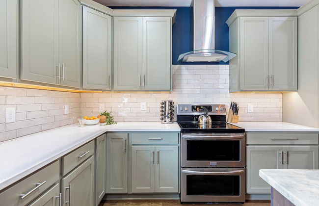 Waverly by Avantstay Nashville-inspired Townhome w/ Luxury Kitchen, Pool Table - Foto 29