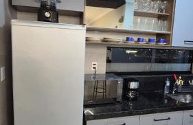 Apto Novo bem localizado e garagem - Foto 18