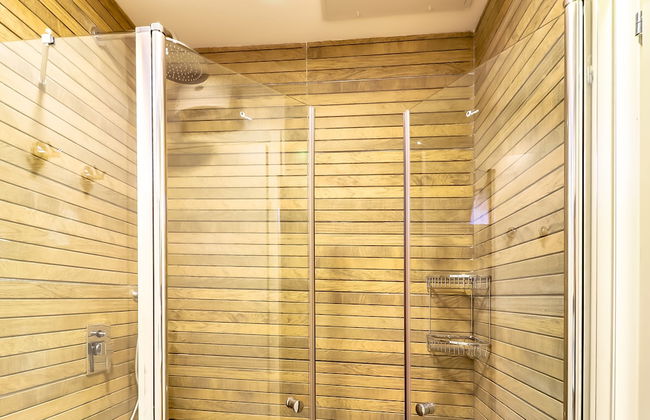 Carmel Boutique - Photo 80